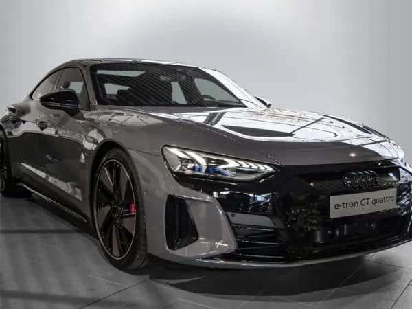 Audi S6 e-tron