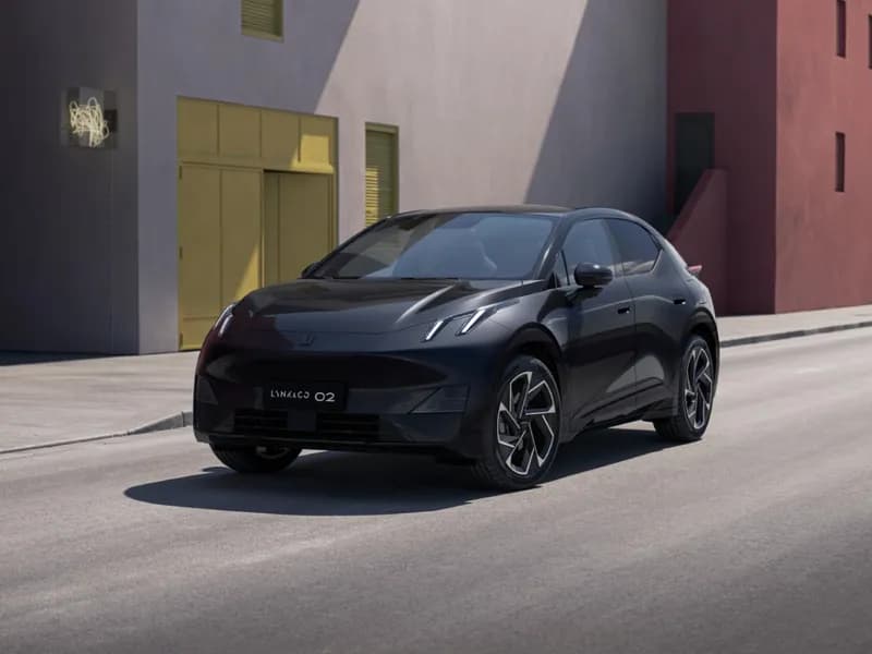 LYNK & Co 02