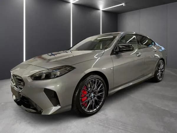 BMW M235