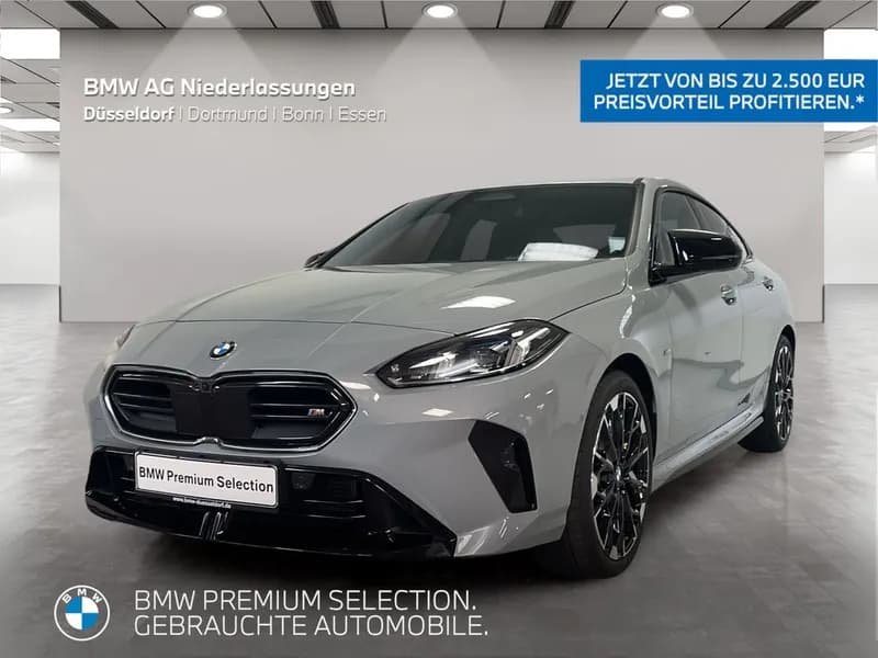 BMW M235