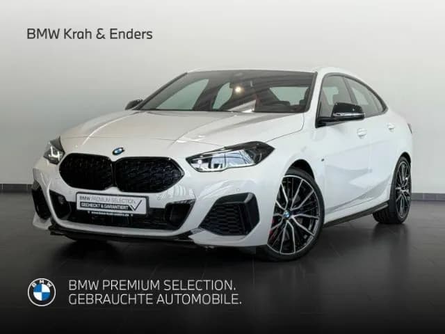 BMW M235