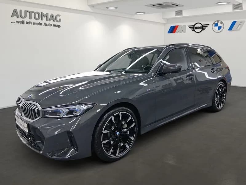 BMW 330