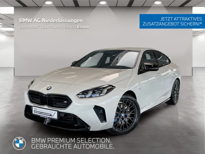 BMW M235