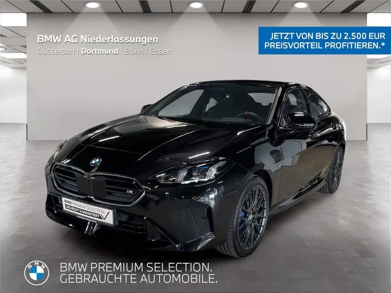 BMW M235