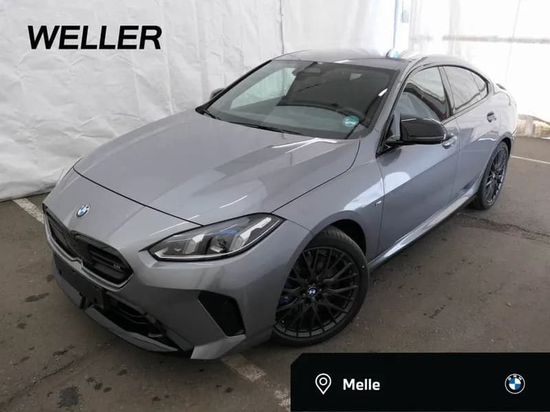 BMW M235