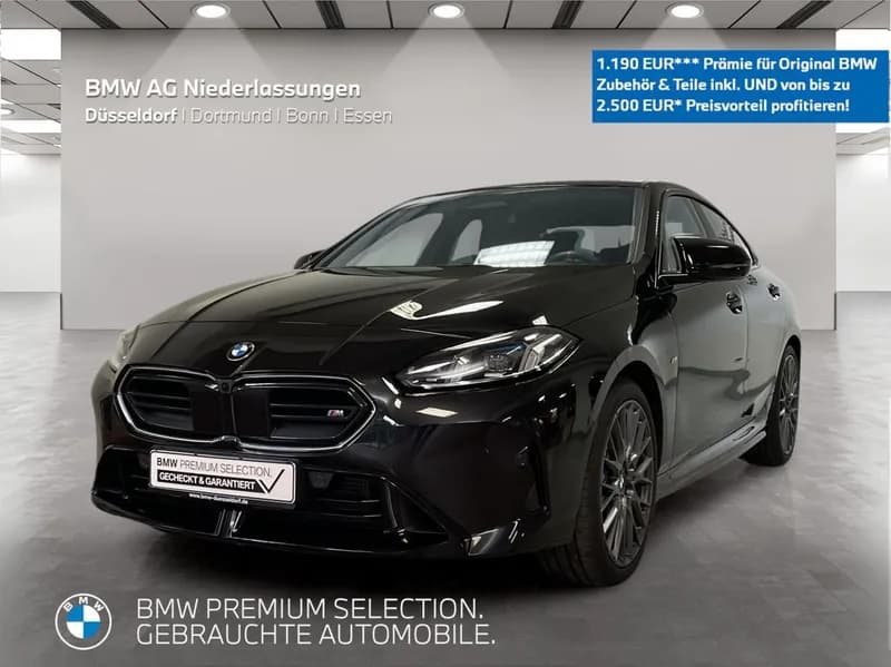BMW M235