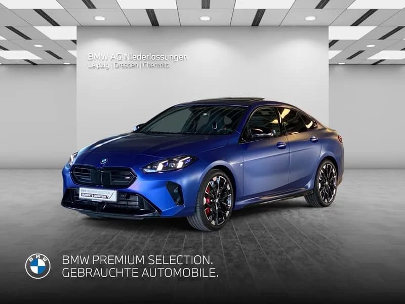 BMW M235