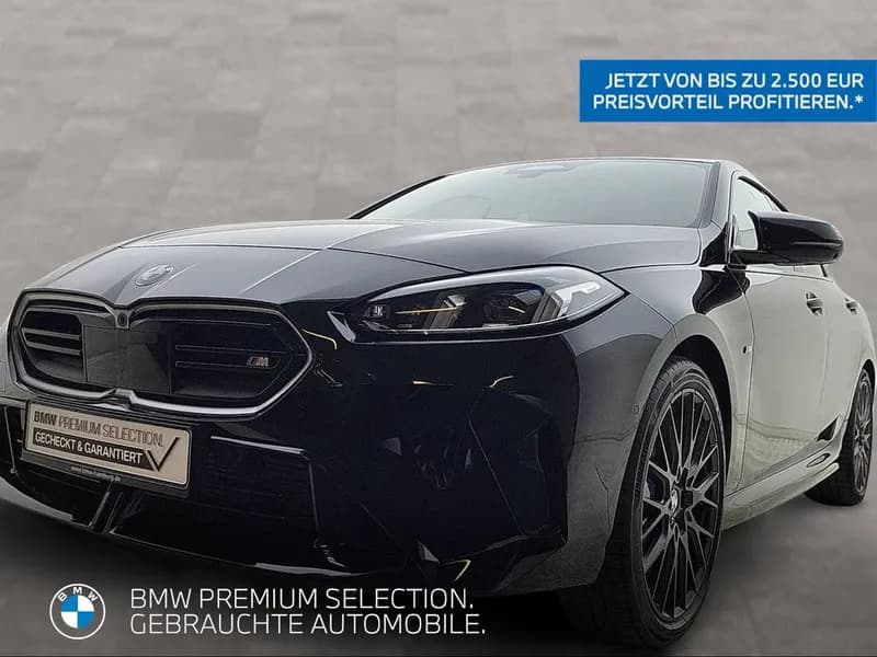 BMW M235