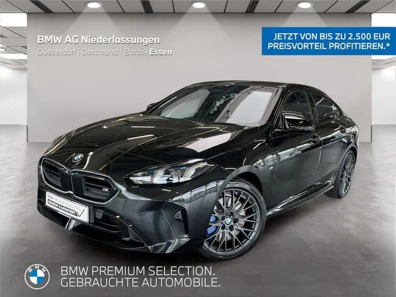BMW M235
