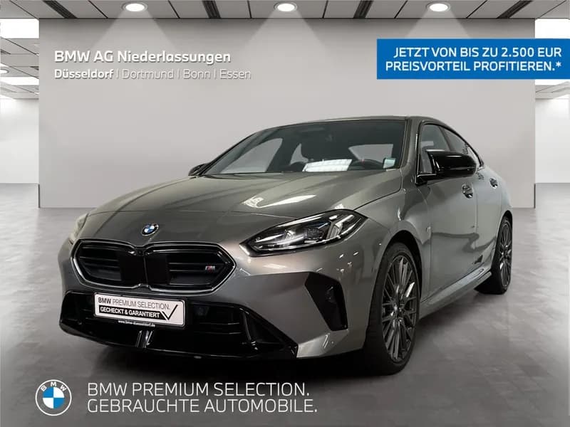 BMW M235