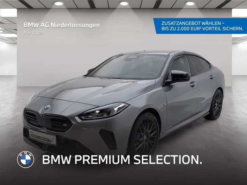 BMW M235