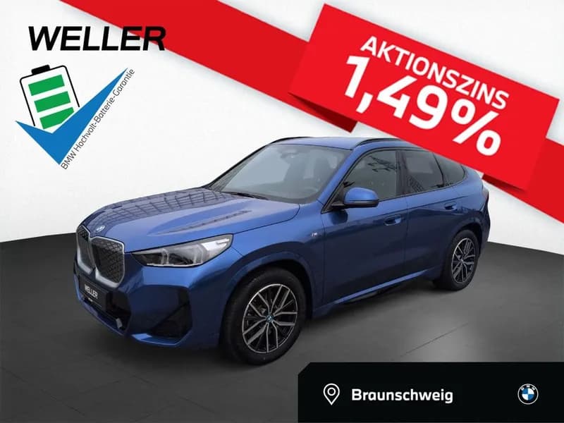 BMW iX1